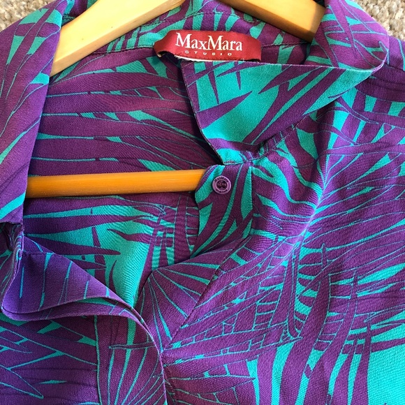 SOLD! MaxMara silk Blouse - Picture 2 of 7